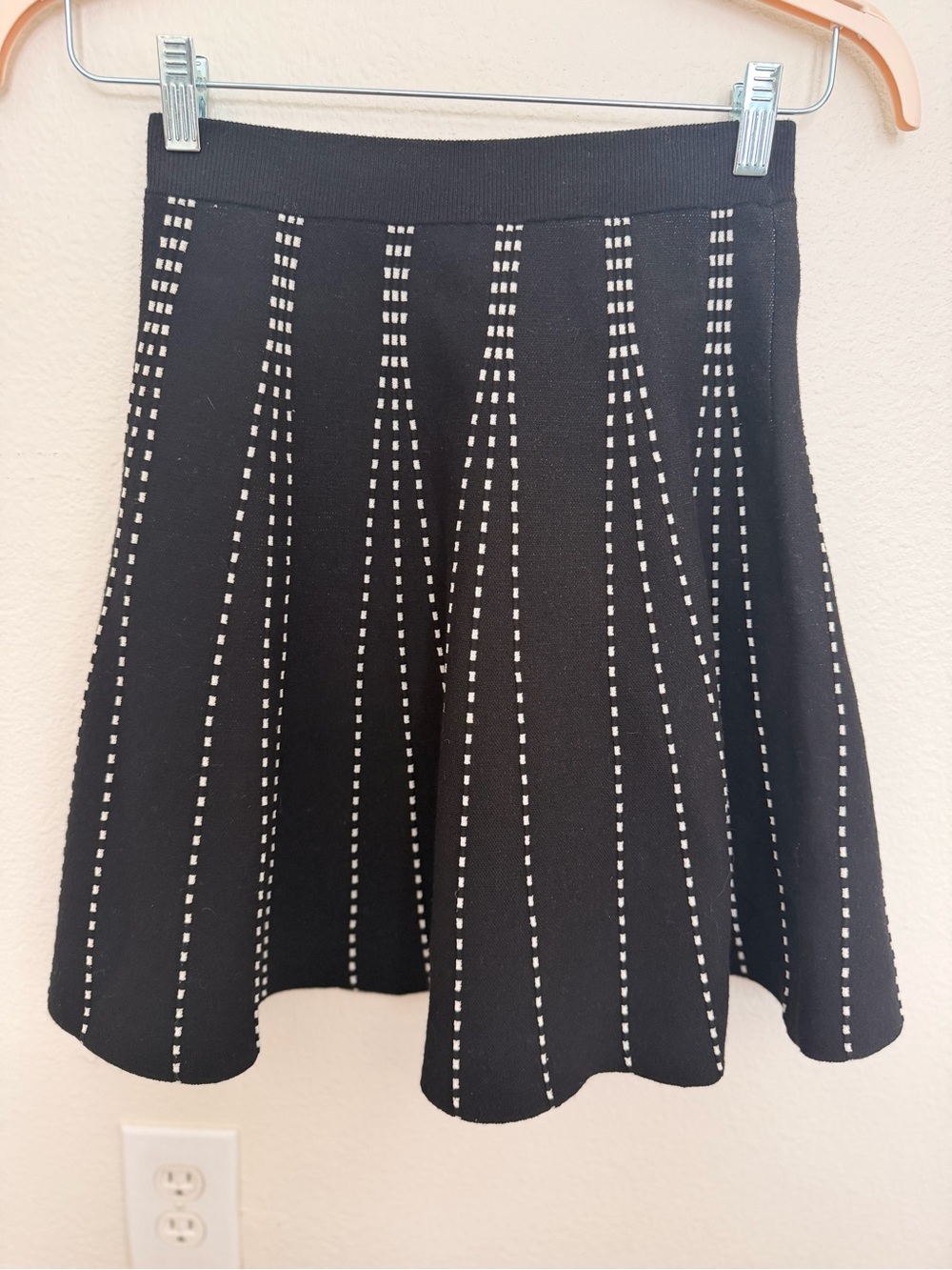Club Monaco Black Skater Sweater Skirt with White Vertical Stitching, Size Small